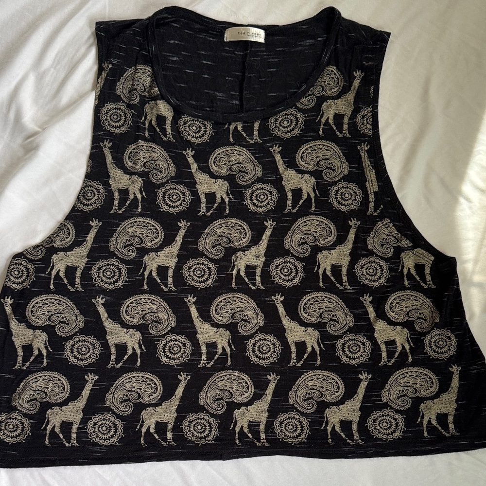 Tea n Rose Black Patterned Top
